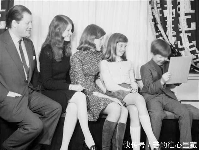  绝版|戴安娜王妃绝版老照片, 巧笑嫣然, 高贵典雅, 不愧为一代传奇