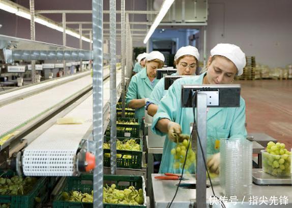 国产企业|2个在中国潜伏已久的外企,捞金60亿VS年赚千亿,都被当成国产