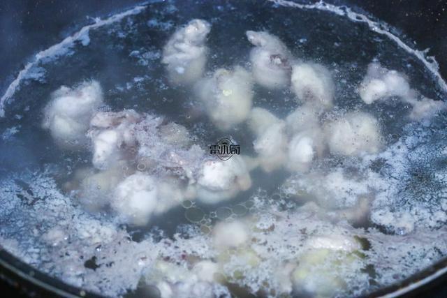  简单|入冬后家人最爱吃的一道菜，喷香入味，简单实惠，一次一盘不够吃