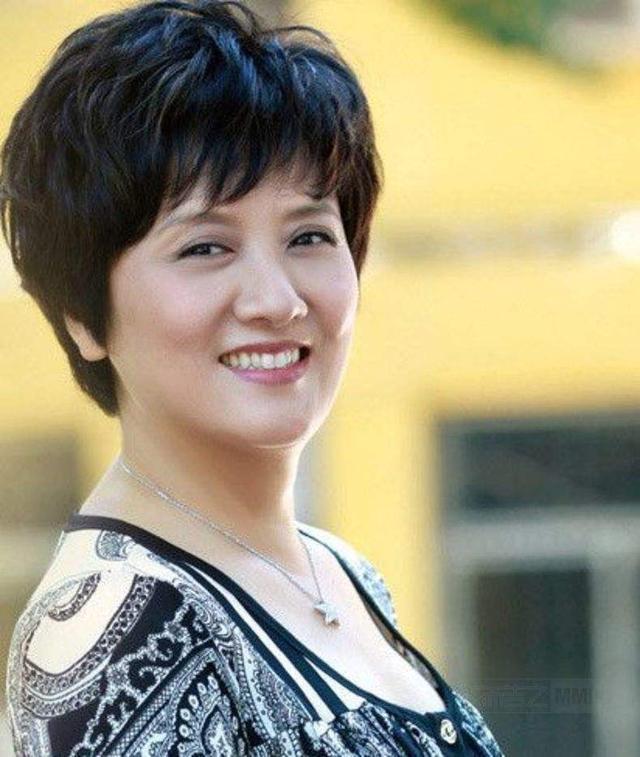 家庭|邓婕明知道和张国立结婚不能生孩子,为何还会选择张国立