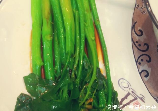 再也|朋友来到我家,我做了7个菜招待她们,这次再也不说我抠门了吧