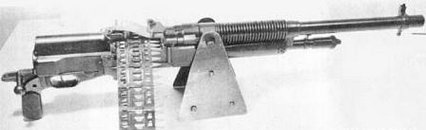 时期|最初的选择,第一次世界大战时期英国坦克装备的武器