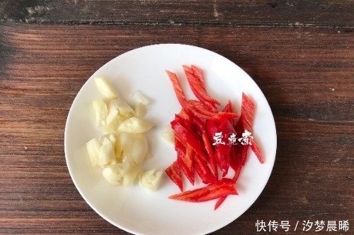 一缸|家家一缸的情景不在,90后以后的年轻人再也不吃不到,你吃过吗