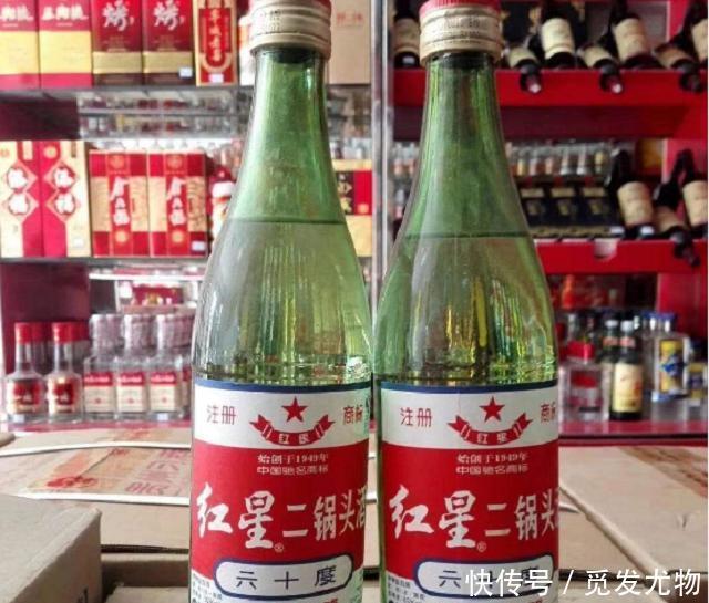 清香型|被价格“耽搁”的5款白酒,因为卖得太便宜被人贬低,懂行人才买