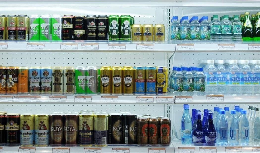 口渴|“我要退钱”,印度人来中国旅游,因口渴到超市买了一瓶水后吼道