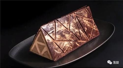 样子|杂谈灿金巧克力蛋糕如何把蛋糕做成普通人吃不起的样子