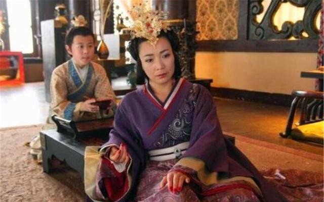 匈奴|吕太后权倾朝野，为何面对匈奴的羞辱却忍气吞声，没有开战呢？