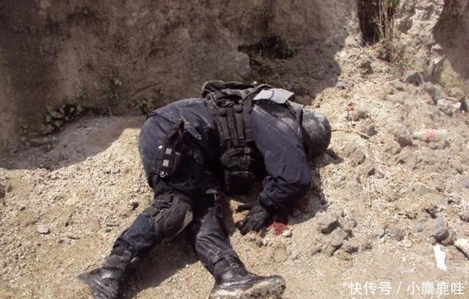 毒贩伏击|9张照片告诉你，墨西哥毒贩有多猛！缉毒警察遭遇伏击全部牺牲！