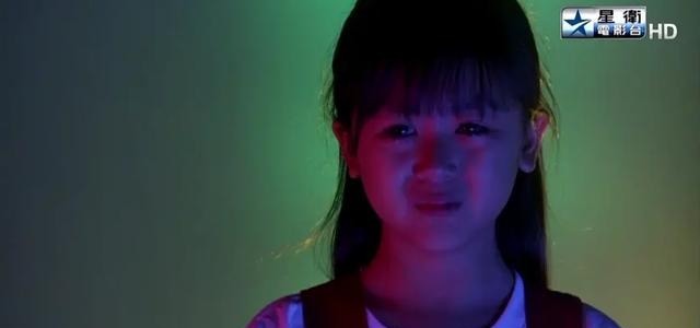  童星|她是香港“最火童星”，黄家驹、张国荣的“妹妹”，现在怎样了