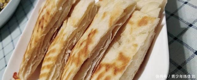 诱人|自制发面千层饼,外焦里软,诱人食欲!