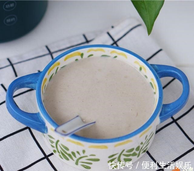 适合|适合秋天的滋补豆奶,口感如丝顺滑