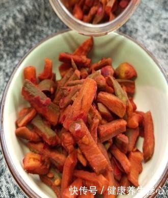 萝卜干|腌萝卜干,先腌还是先晒很多人弄错了,难怪萝卜干不脆,容易霉