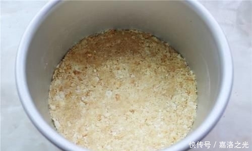 慕斯蛋糕|夏天最爱的草莓蛋糕,清爽细腻,配方升级,不用烤箱,零失败