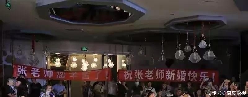 家长|刚下考场，40多名中考生穿越半座城集体奔向班主任婚礼现场！