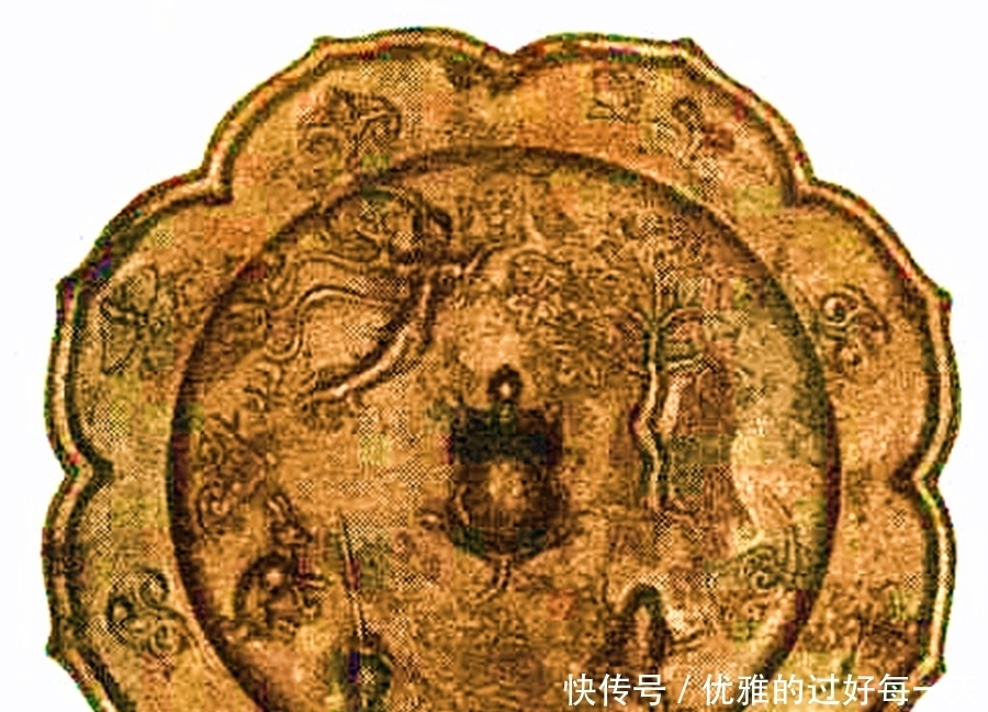 唐朝|唐朝女子不只以胖为美,连眉毛都敢剃光,甚至连袒胸女装也敢穿