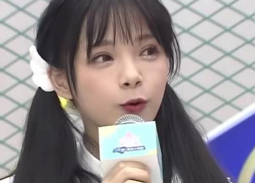 坐在|同是网红参加《创3》,谢安然被邀请上台,爆胎却坐在最角落