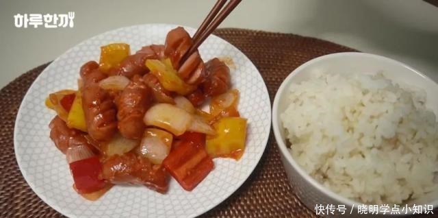 曝光|一个韩国男精英的独居生活曝光做一份蛋炒饭,6500万人围观