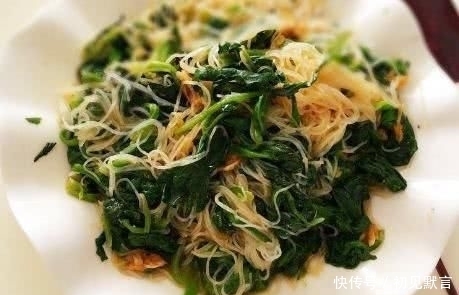菠菜粉丝|3块钱买一捆,搭配粉丝凉拌着吃,清爽味美,孩子常吃还保护眼睛