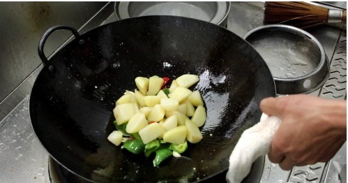 下饭|土豆又出新吃法了,好多大厨都不会这样炒,好吃又下饭,果断收藏