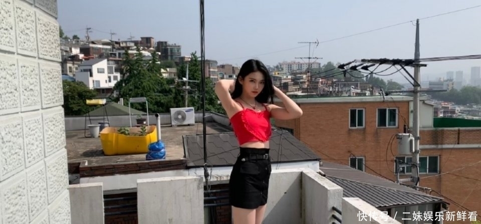 舞台|舞台首秀就“假唱”,被蔡徐坤当场揭穿,李熙凝后来怎么样了