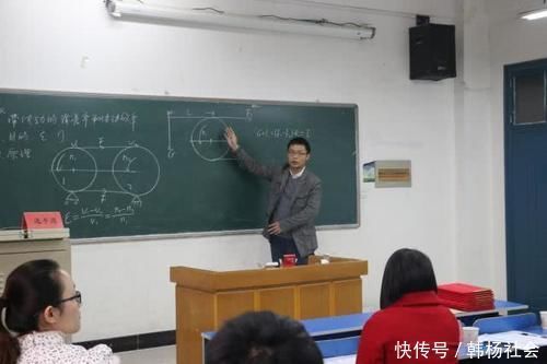 超过|教师的薪资到底超过一万了没?看看教师晒出工资单,才了解真相