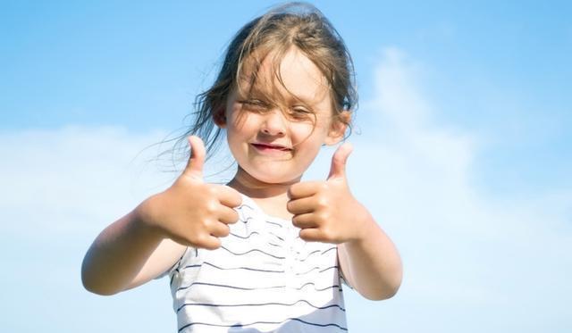 朋友|孩子孤独没朋友?家长要注重培养“交际能力”,这是一生的财富