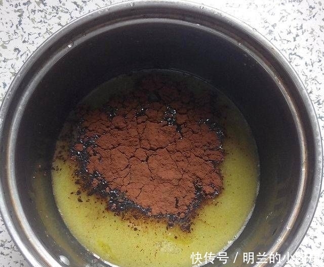  无油|脆皮糯米糕，无油无水，脆皮软糯，爆香可口