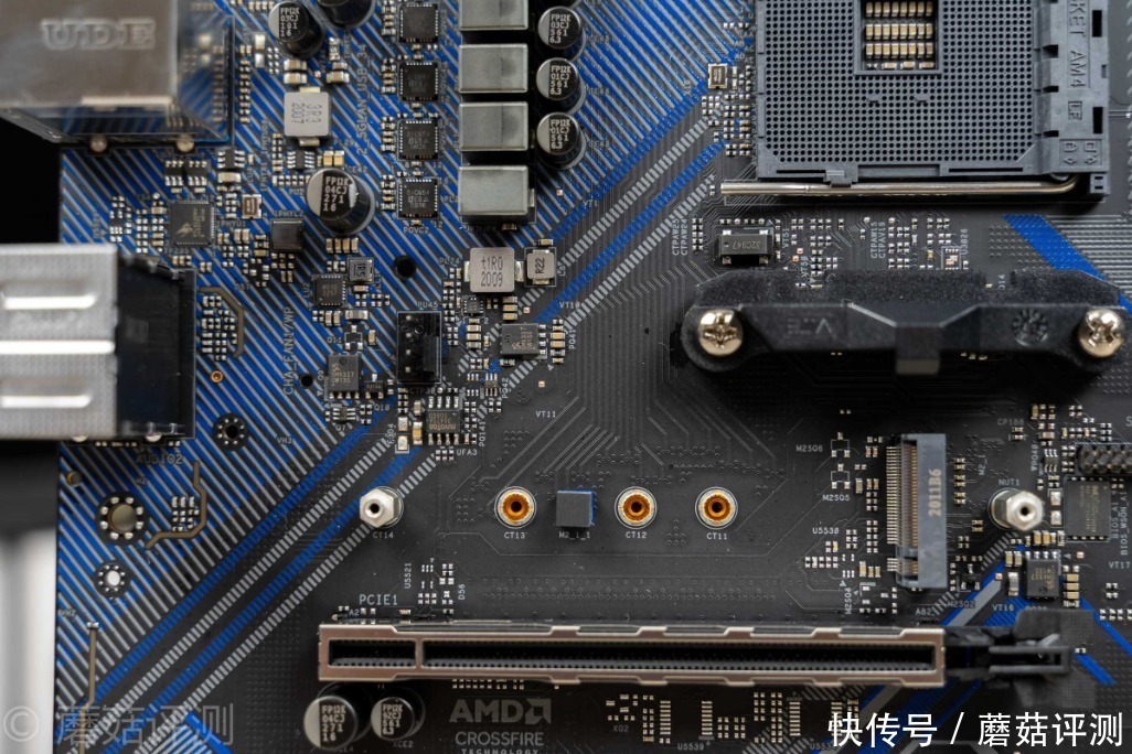 华擎|一块性价比超高的B550主板、华擎B550 Extreme4极限玩家主板 评测