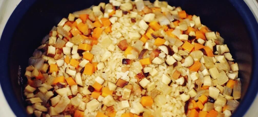 特别|煮饭不要只做白米,这么一个锅,特别的香,炒饭比这个好吃