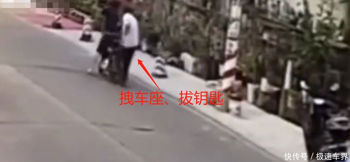 女士|女士扶起摔倒老人反被讹,警方查其真相怒了没完了是吧