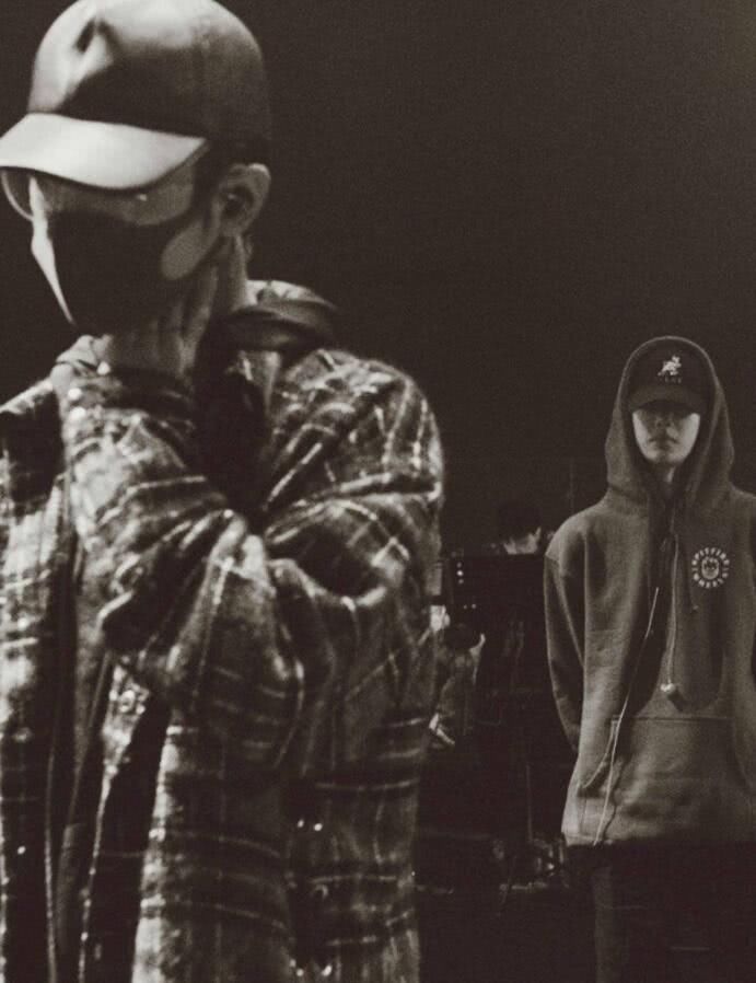  代言都|王一博弯道超车商务代言全靠抢看看官宣时间，真的不屑一顾