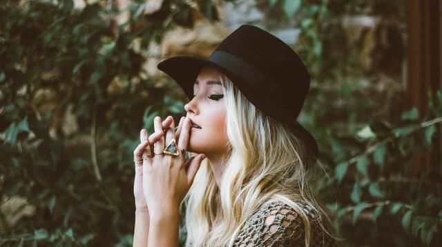 深爱|深爱你的男人,从不会拿你去做比较,而是会给足你安全感