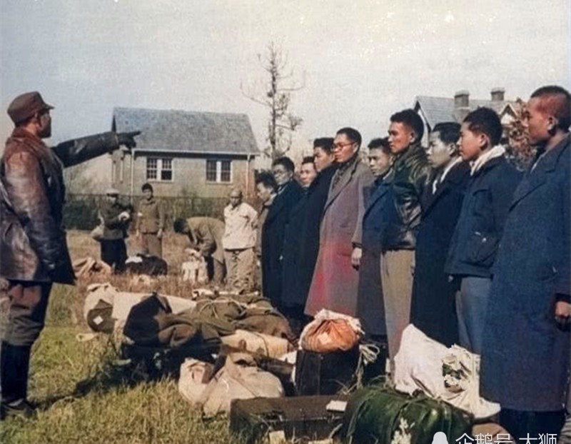 投降|抗战胜利后，一群不愿投降的日军想要逃回国，结果全成了乞丐