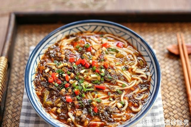 着很大|学会米粉这秘制煮法,味道赛过螺蛳粉,我家三天两头准做一次