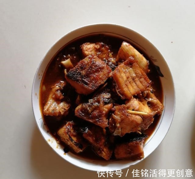 搭配|大半年未回老家,婆婆准备了七道家乡美味,荤素搭配,吃着真香