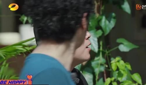 小岳岳|《向往》史上来最早的嘉宾,都没起床呢就到了,看到是他没看花眼吧