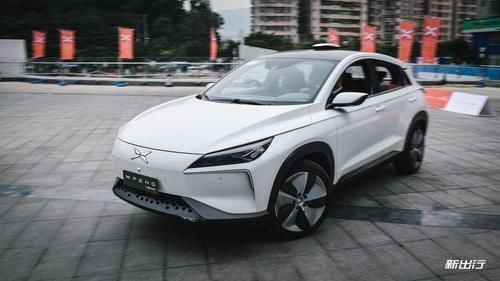 新能源汽车|买一辆概念车是什么感觉小鹏P7简单上手体验