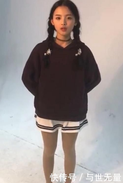 难怪|杨超越17岁面试照被疯传,穿搭是这样式的,难怪她能C位出道