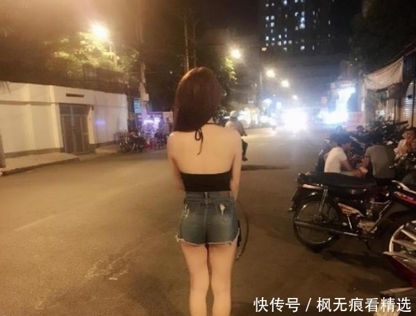 晚上|妹子，晚上街上危险，你穿这么凉快压马路，男朋友怎么不陪着！