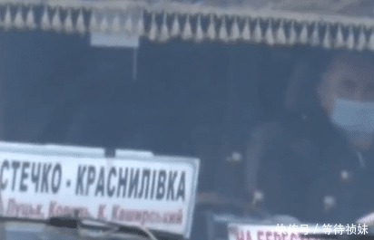  男子|男子腹部肿大得像个西瓜，原来是连吃了一周小龙虾，真是个狠人！