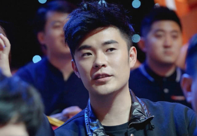  迎接|《向往》史上最惨男嘉宾，来了不但无人迎接，还要给兄妹俩做饭吃