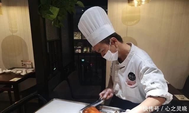 之片|烤鸭系列之片皮鸭怎么吃？你懂得吃吗