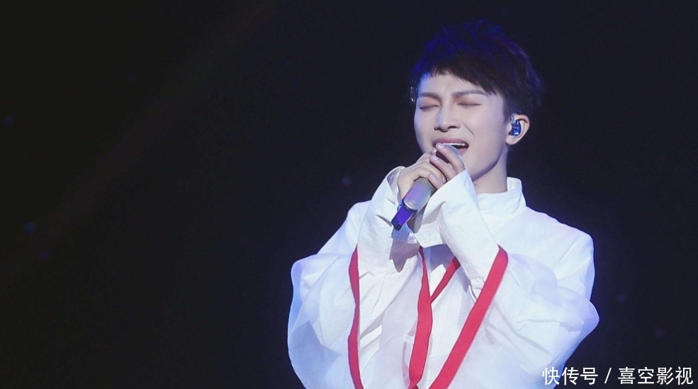 嗓音|《好声音》三次才请动他,却被那英早早淘汰,如今红到发紫反超那英