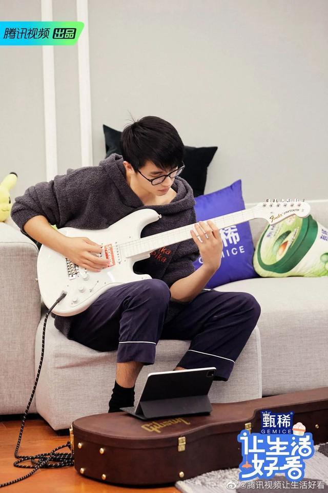 观众|《让生活好看》有明星却没有生活,这样的生活观察综艺能火吗?