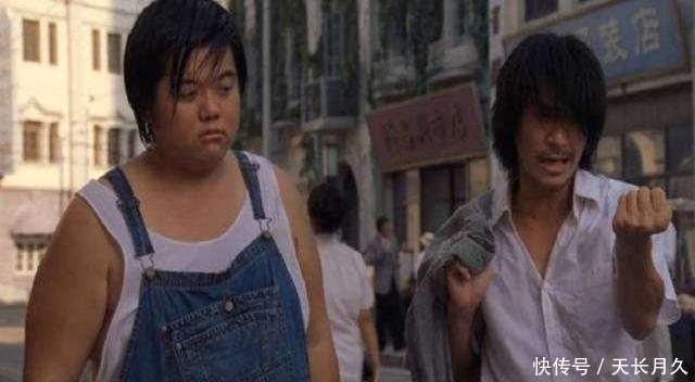  演员|周星驰御用演员的他，童年生活也是非常的凄惨，现43岁婚姻幸福