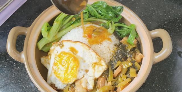 详细|美味的广式盖浇饭，详细做法步骤，荤素搭配一锅，营养好吃又简单