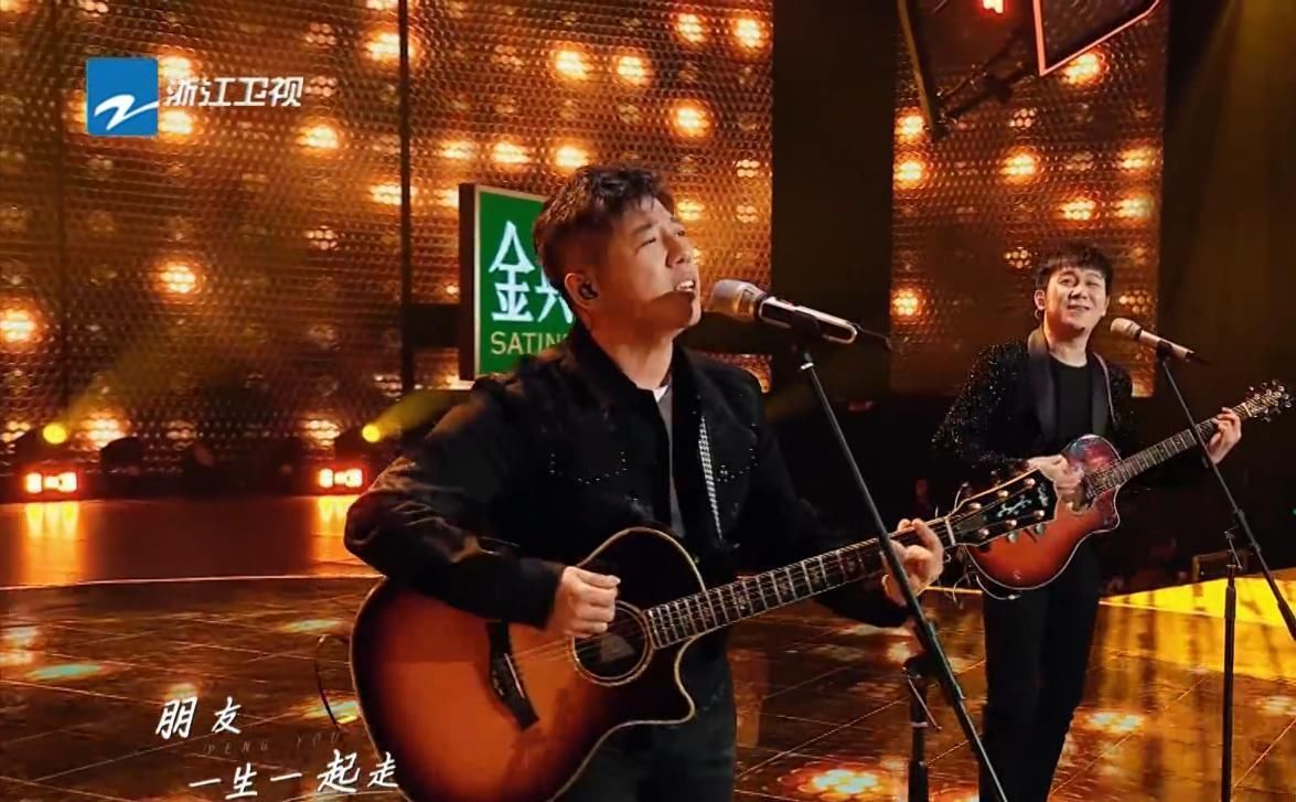 声音|《天赐的声音》热播,吴青峰阿肆合作歌曲惊艳,高嘉朗泪洒现场