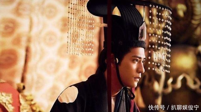 子孙|皇帝问功臣要什么赏赐,大臣:荒地,子孙说他傻,11年后才明白