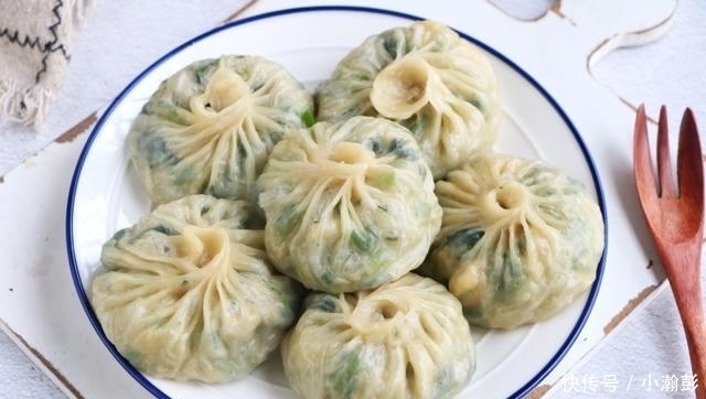 好吃|包子别再发面了,教你新吃法,皮薄馅儿大,比发面的好吃10倍!
