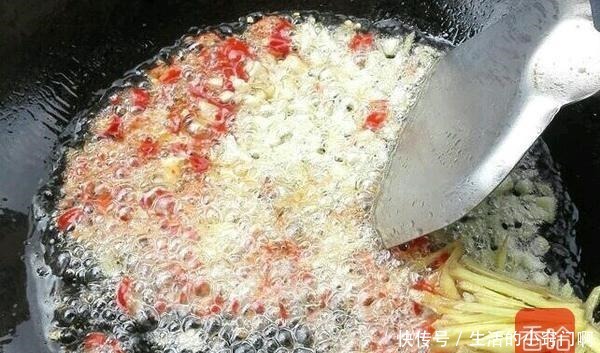 从不|遇到这菜,我从不还价,每次必买,用来炸一炸,香味飘到隔壁